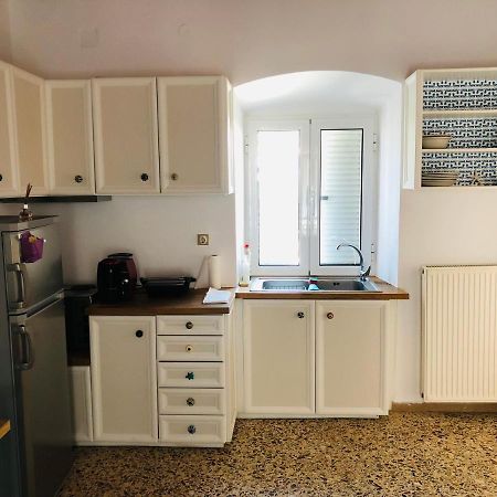 Laluzaki Apartment Spetses Town Bagian luar foto