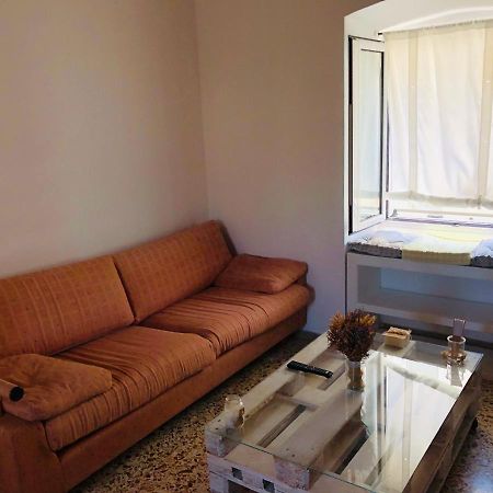 Laluzaki Apartment Spetses Town Bagian luar foto